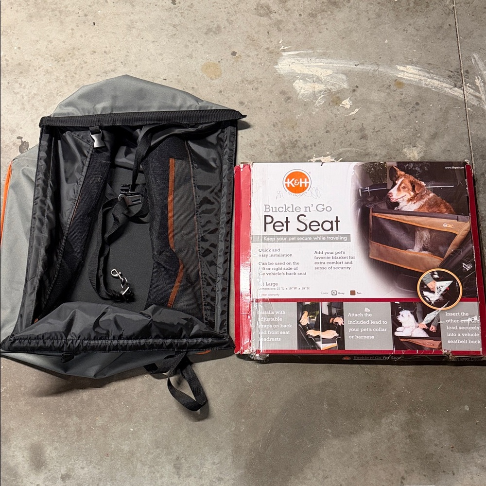 K&H Pet Seat with Black and Gray Design